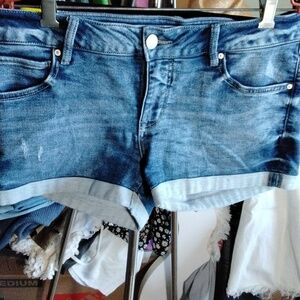 Bootlegger cutoffs